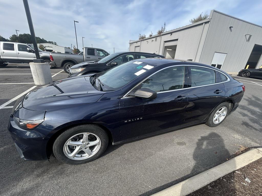 used 2018 Chevrolet Malibu car, priced at $11,985