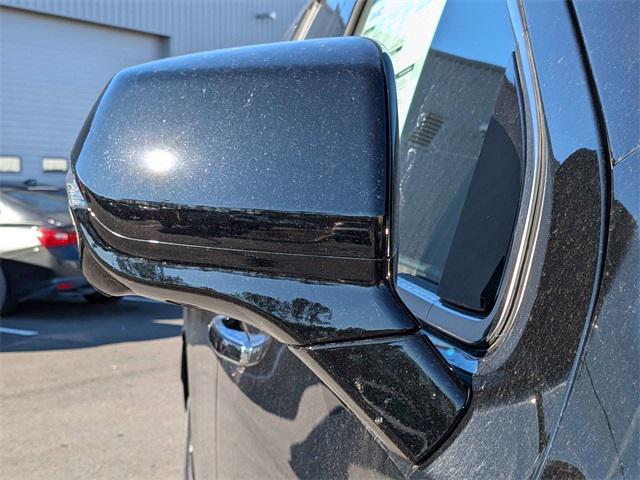new 2025 GMC Yukon car