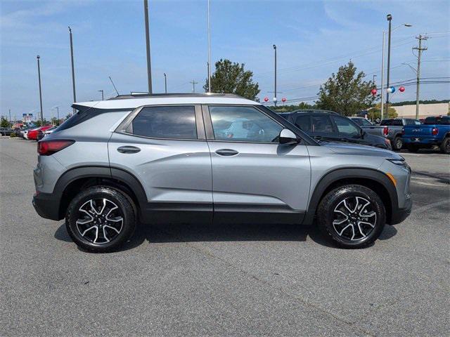 new 2025 Chevrolet TrailBlazer car, priced at $30,811