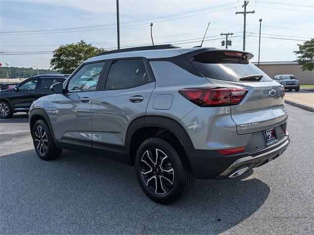 new 2025 Chevrolet TrailBlazer car, priced at $30,810