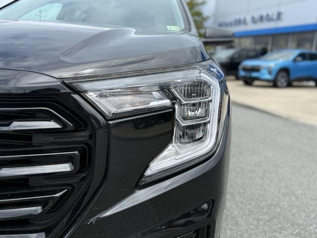 used 2024 GMC Terrain car, priced at $23,581