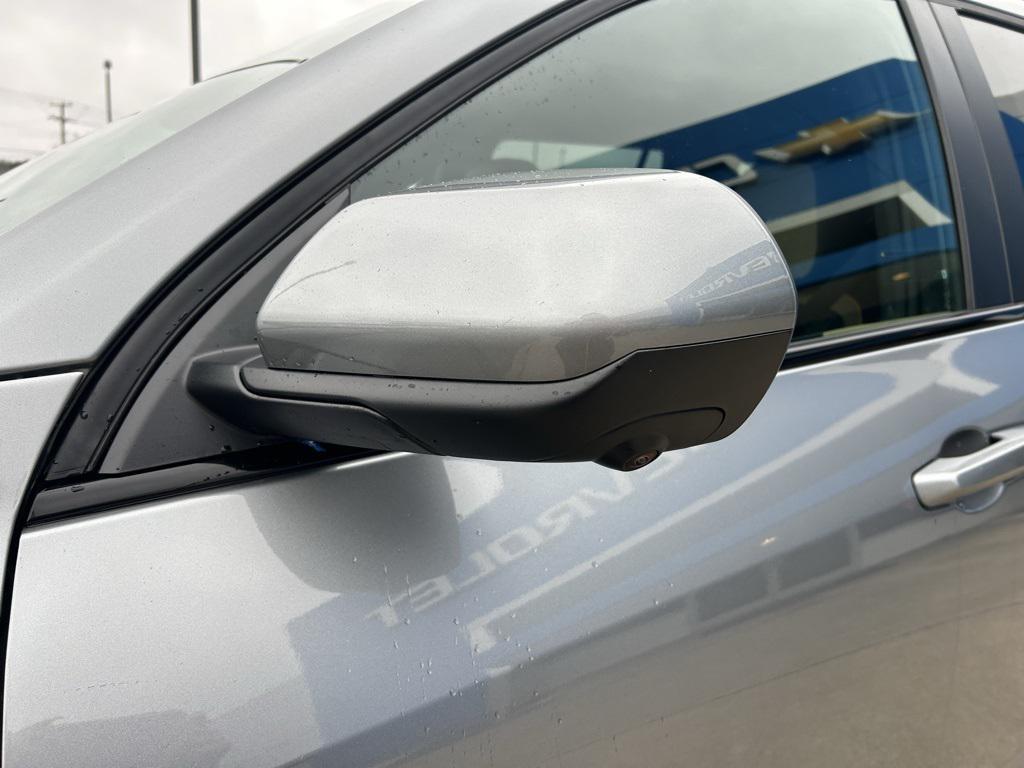 new 2026 Chevrolet Equinox car, priced at $34,438