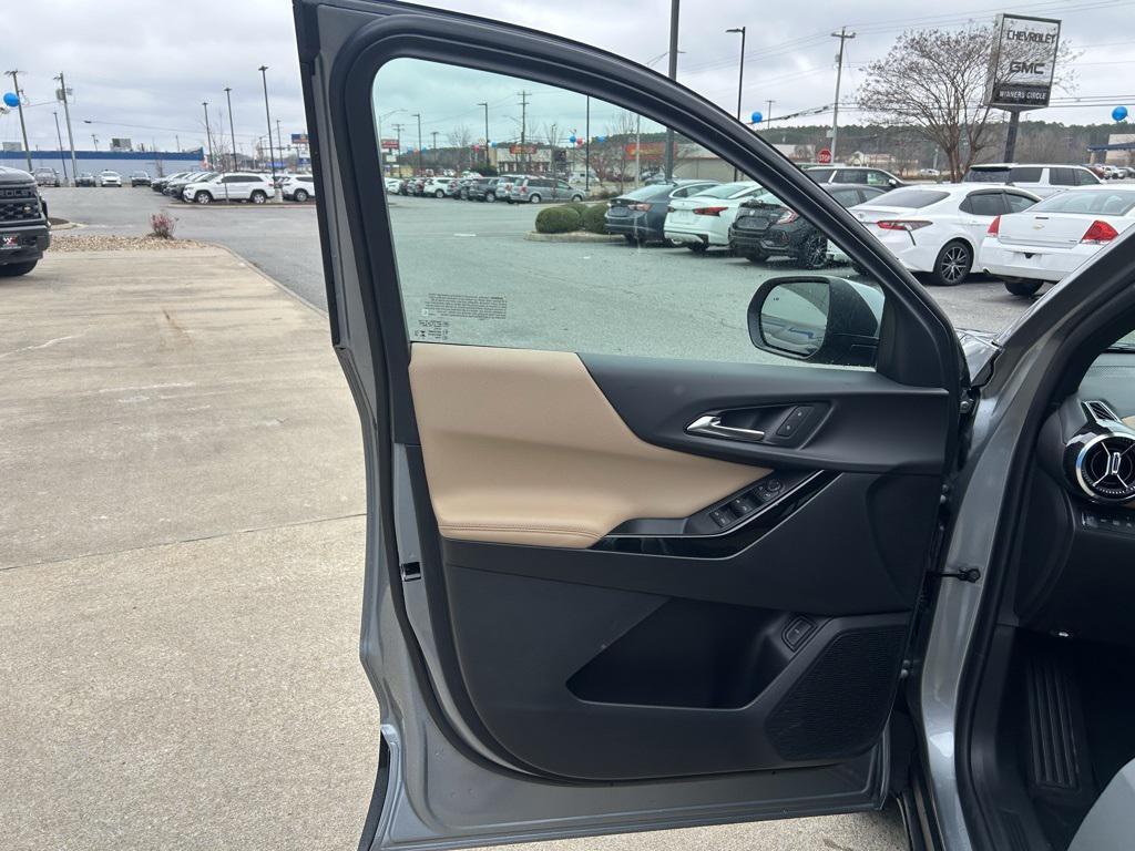 new 2026 Chevrolet Equinox car, priced at $34,438