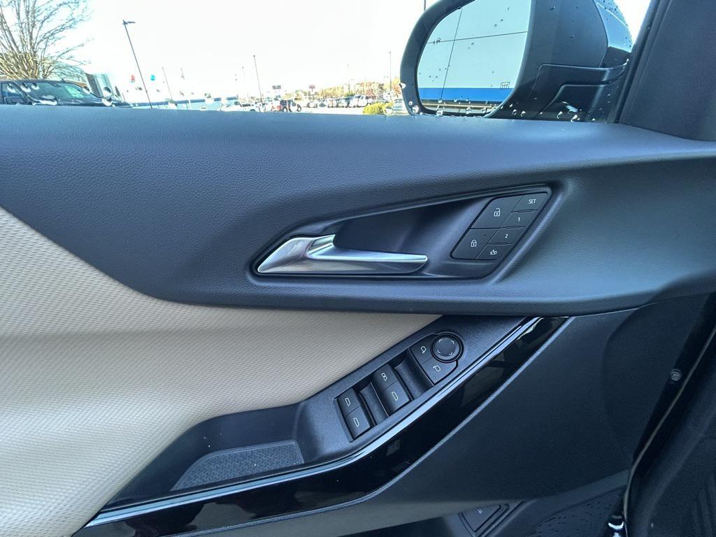 new 2026 Chevrolet Equinox car, priced at $33,384