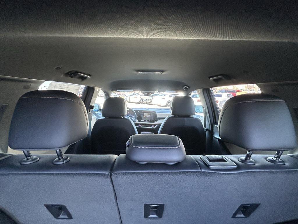 new 2026 Chevrolet Equinox car, priced at $33,384