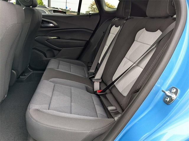 new 2025 Chevrolet Trax car, priced at $24,585