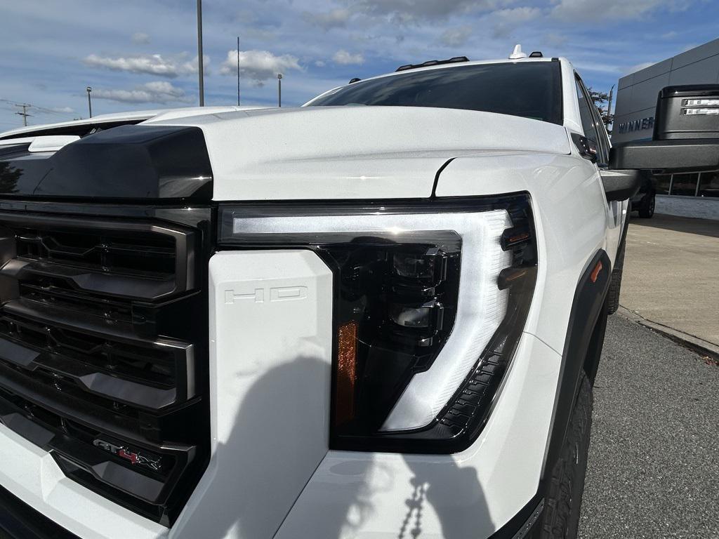 new 2025 GMC Sierra 2500 car, priced at $88,213