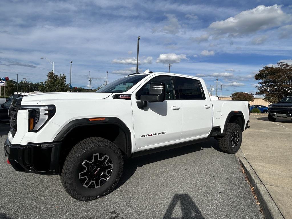 new 2025 GMC Sierra 2500 car, priced at $88,213