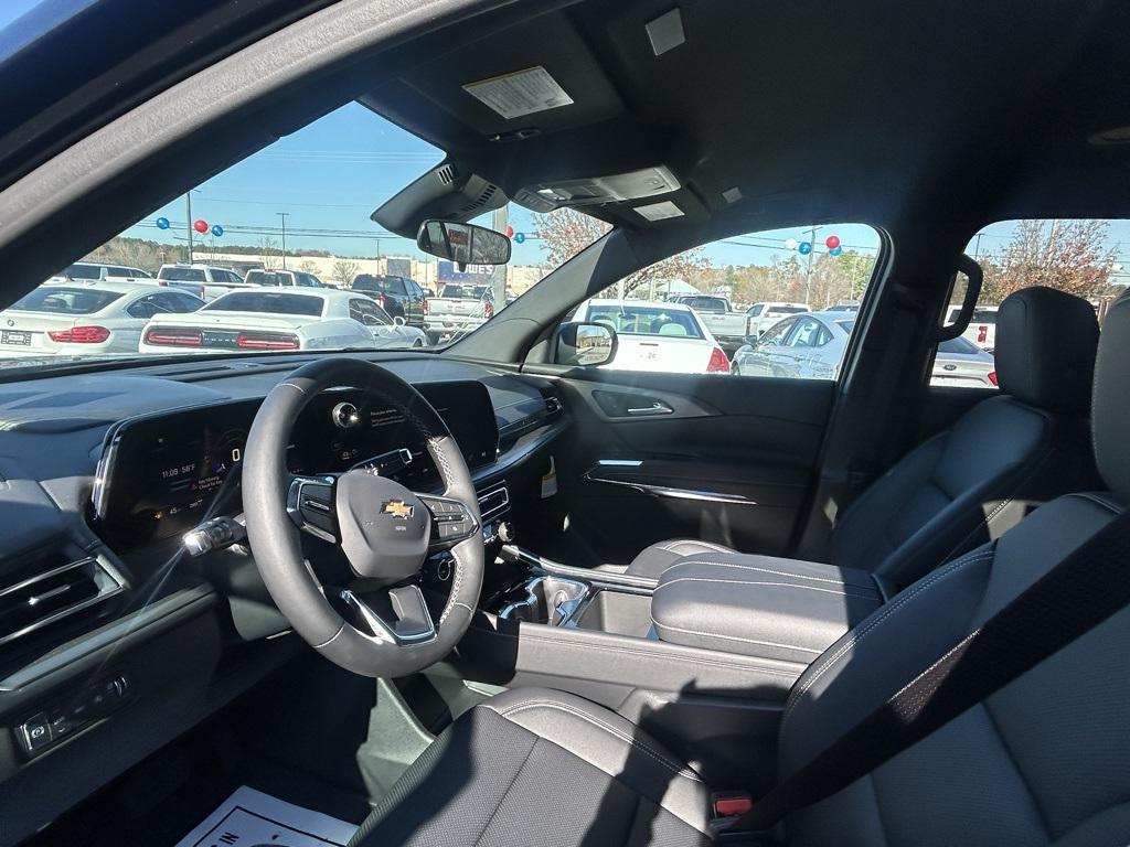 new 2025 Chevrolet Traverse car, priced at $38,938