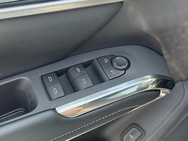 new 2025 Chevrolet Traverse car, priced at $46,060