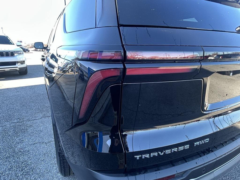 new 2025 Chevrolet Traverse car, priced at $38,938