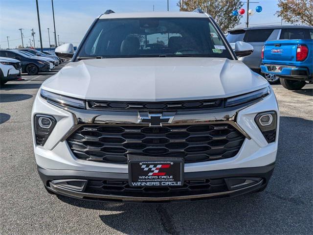 new 2025 Chevrolet TrailBlazer car, priced at $32,651