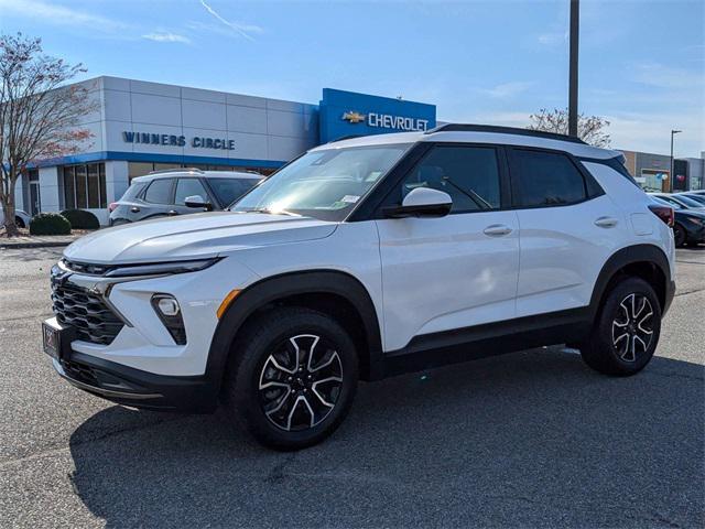 new 2025 Chevrolet TrailBlazer car, priced at $32,651