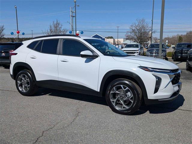 new 2025 Chevrolet Trax car, priced at $23,595