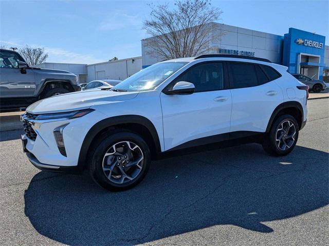 new 2025 Chevrolet Trax car, priced at $23,595