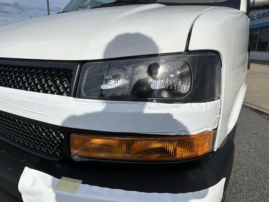 new 2025 Chevrolet Express 2500 car, priced at $41,565