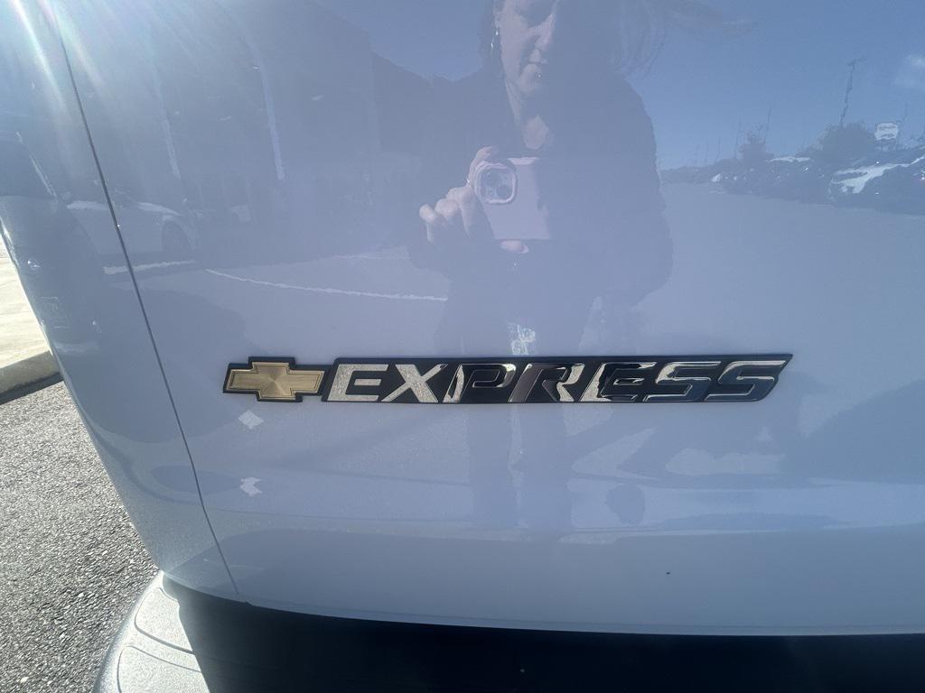 new 2025 Chevrolet Express 2500 car, priced at $41,565