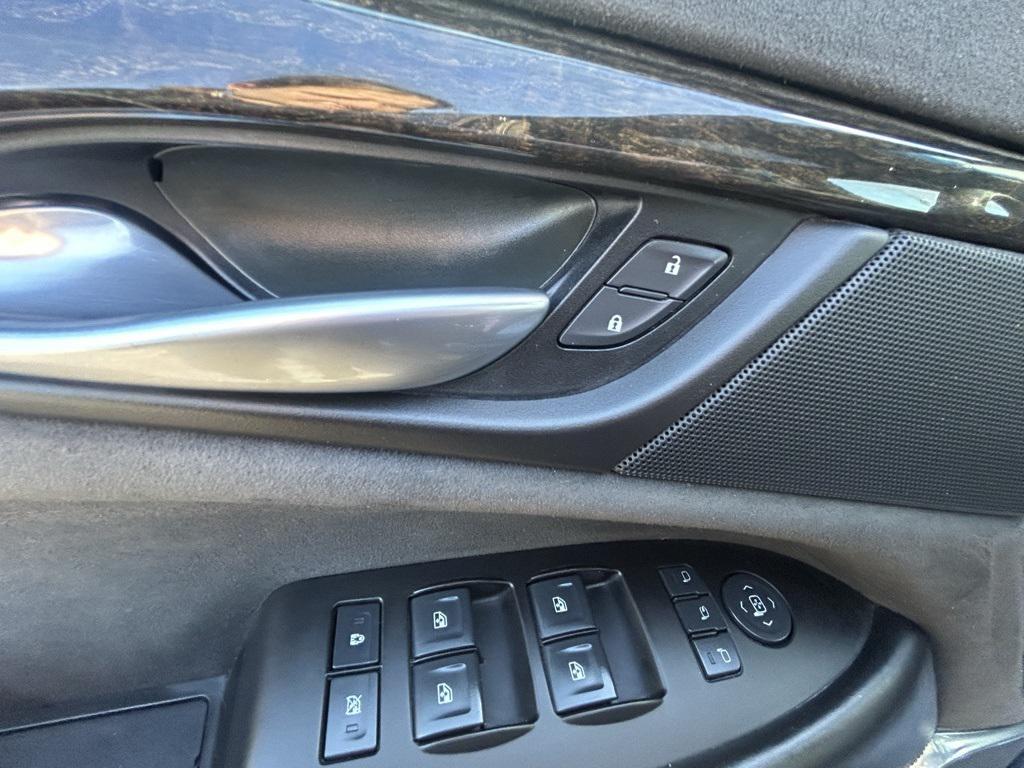 used 2016 Cadillac Escalade ESV car, priced at $20,980