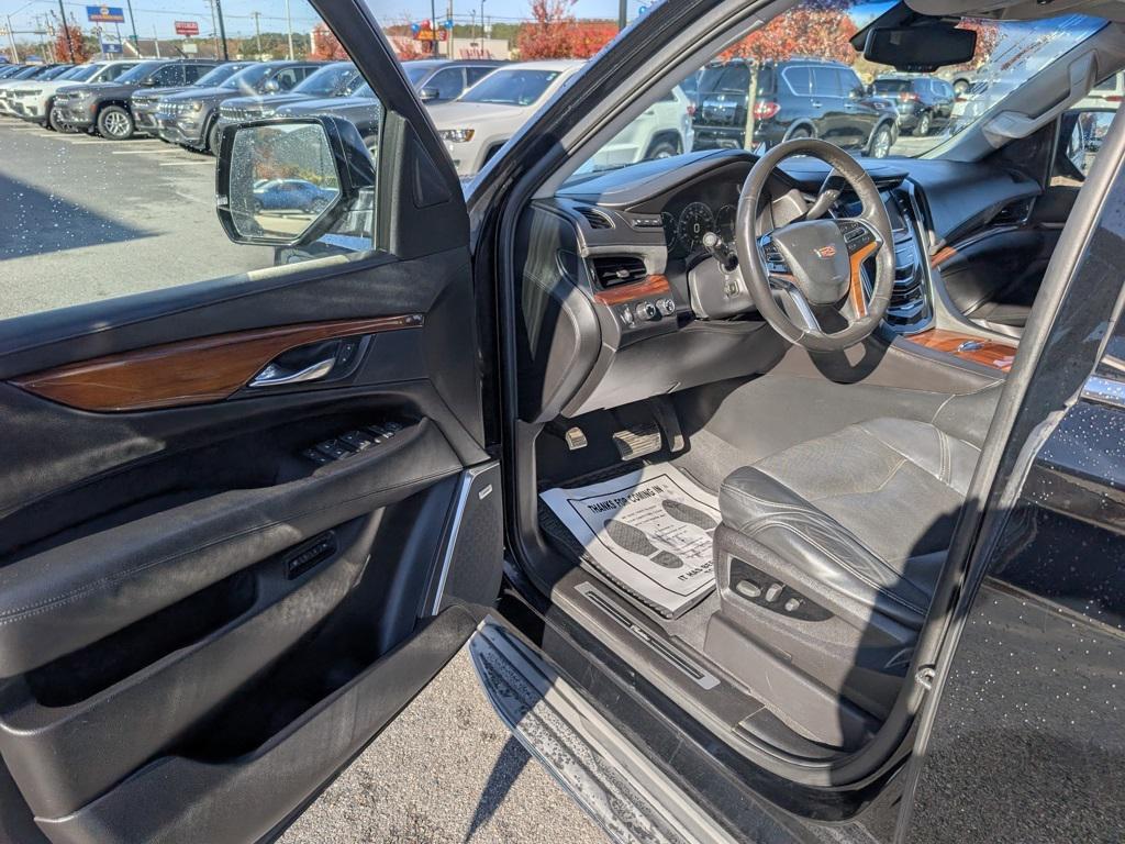 used 2015 Cadillac Escalade car, priced at $16,950