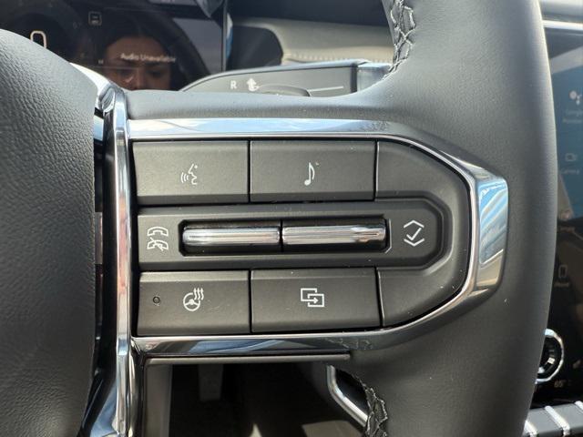 new 2025 GMC Acadia car, priced at $50,079