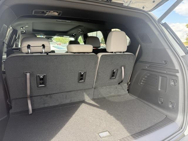 new 2025 GMC Acadia car, priced at $50,079