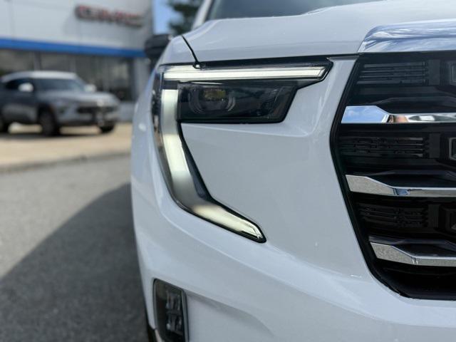 new 2025 GMC Acadia car, priced at $50,079