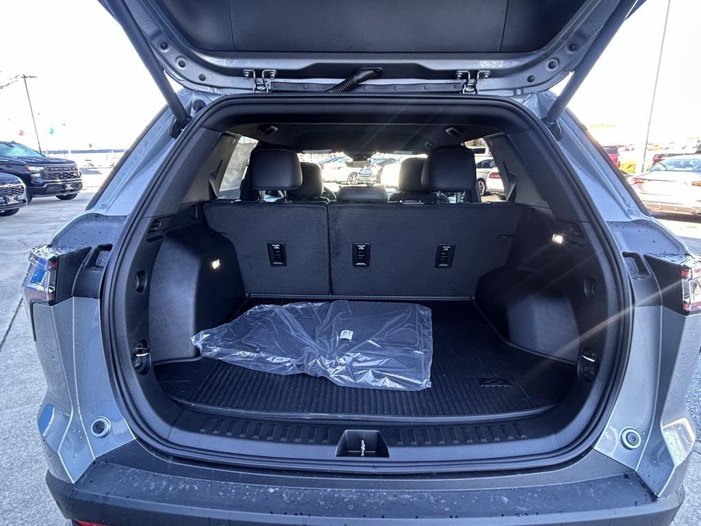 new 2026 Chevrolet Equinox car, priced at $33,486