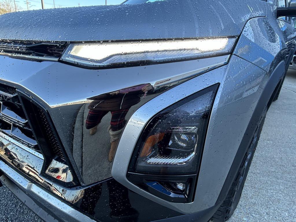 new 2026 Chevrolet Equinox car, priced at $33,486