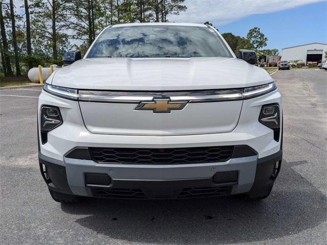 new 2025 Chevrolet Silverado EV car