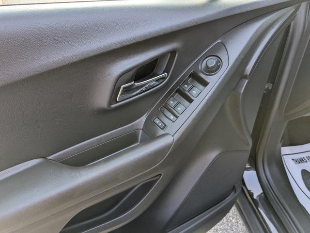 used 2020 Chevrolet Trax car, priced at $11,550