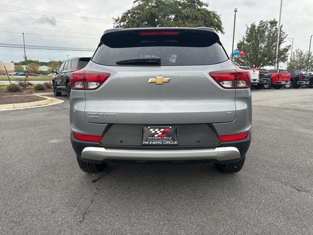 new 2025 Chevrolet TrailBlazer car, priced at $28,580