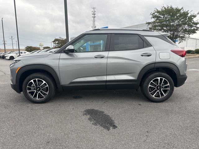 new 2025 Chevrolet TrailBlazer car, priced at $28,580