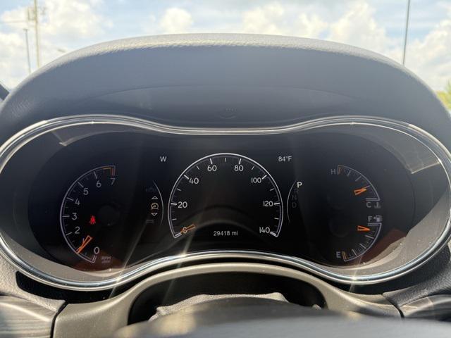 used 2022 Jeep Grand Cherokee car, priced at $29,225