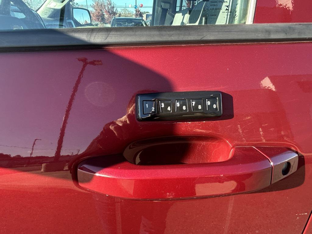 used 2018 Chevrolet Silverado 1500 car, priced at $30,437