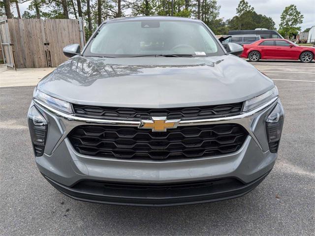 new 2025 Chevrolet Trax car