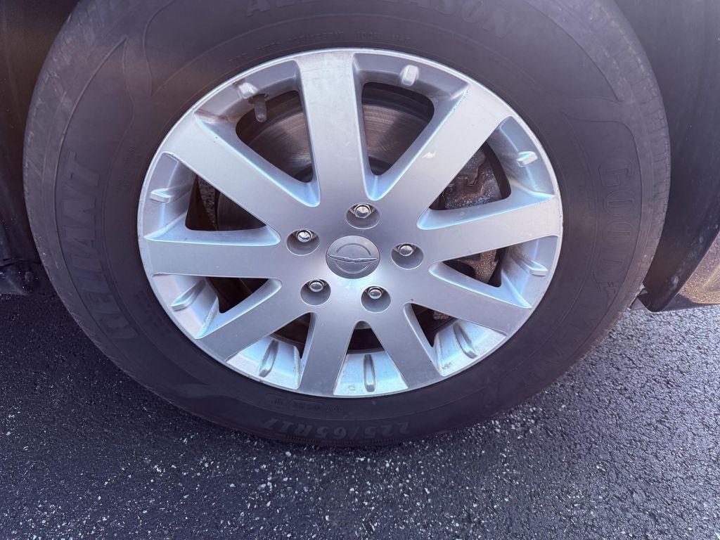 used 2015 Chrysler Town & Country car, priced at $9,995