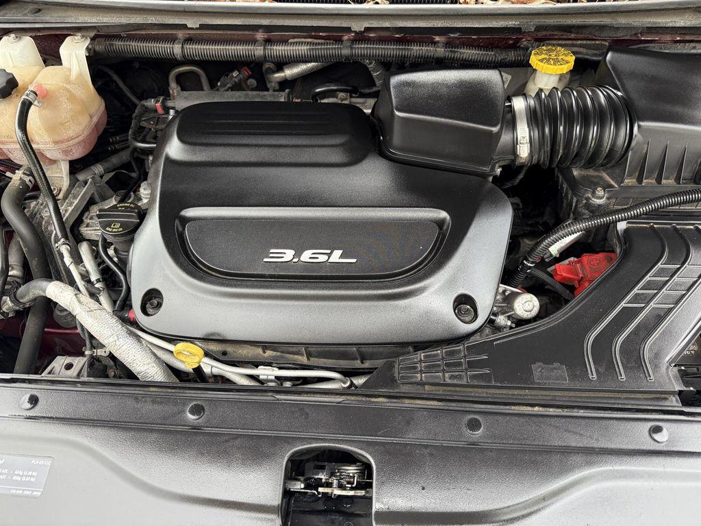 used 2018 Chrysler Pacifica car, priced at $11,793