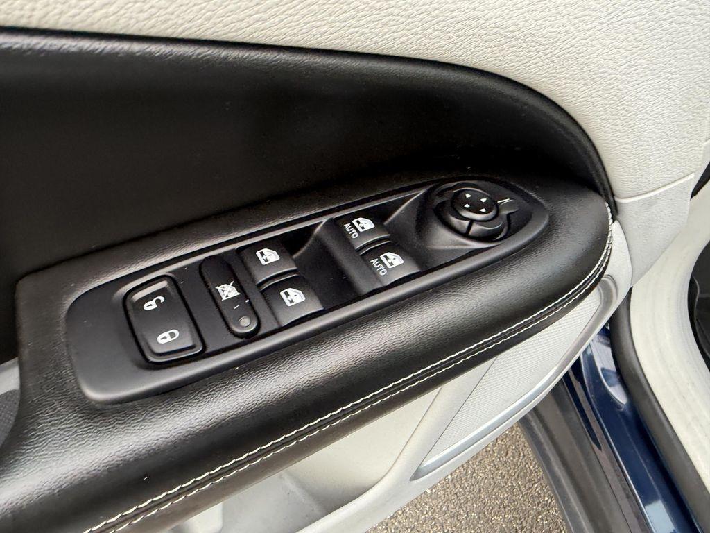 used 2019 Jeep Compass car, priced at $17,993