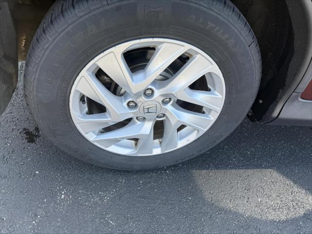 used 2015 Honda CR-V car, priced at $15,498