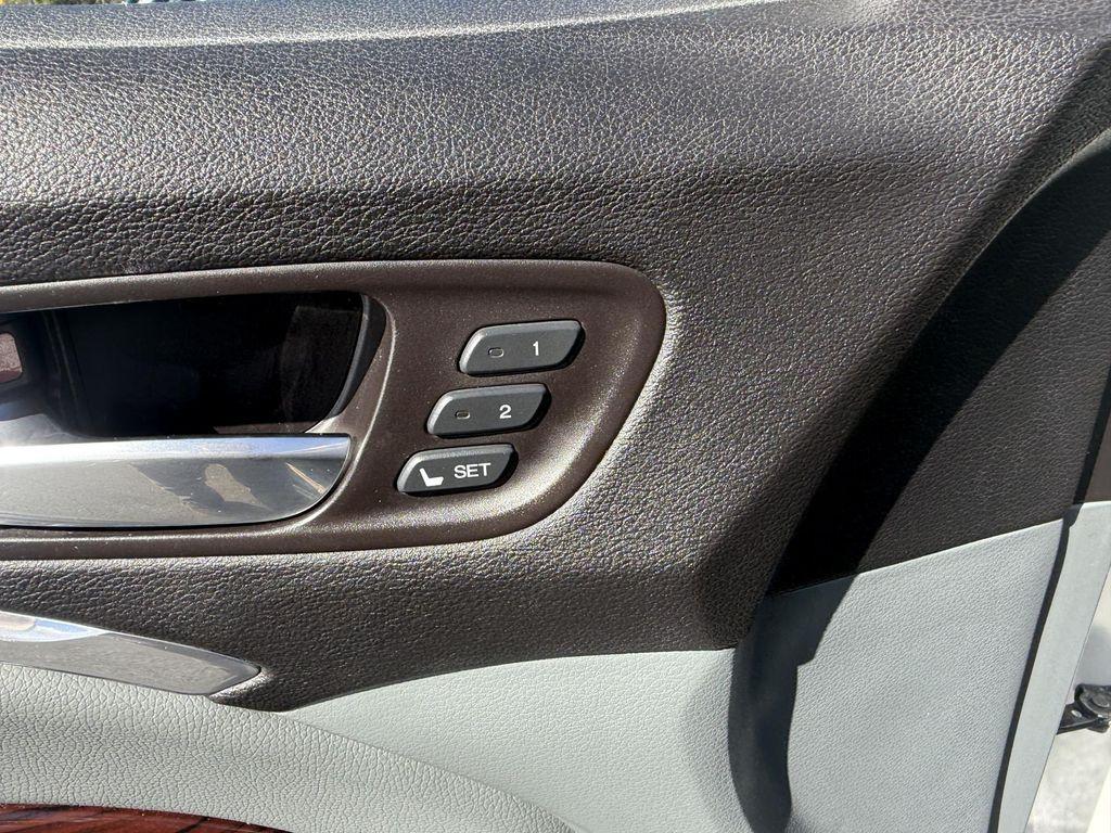 used 2016 Acura MDX car, priced at $17,700