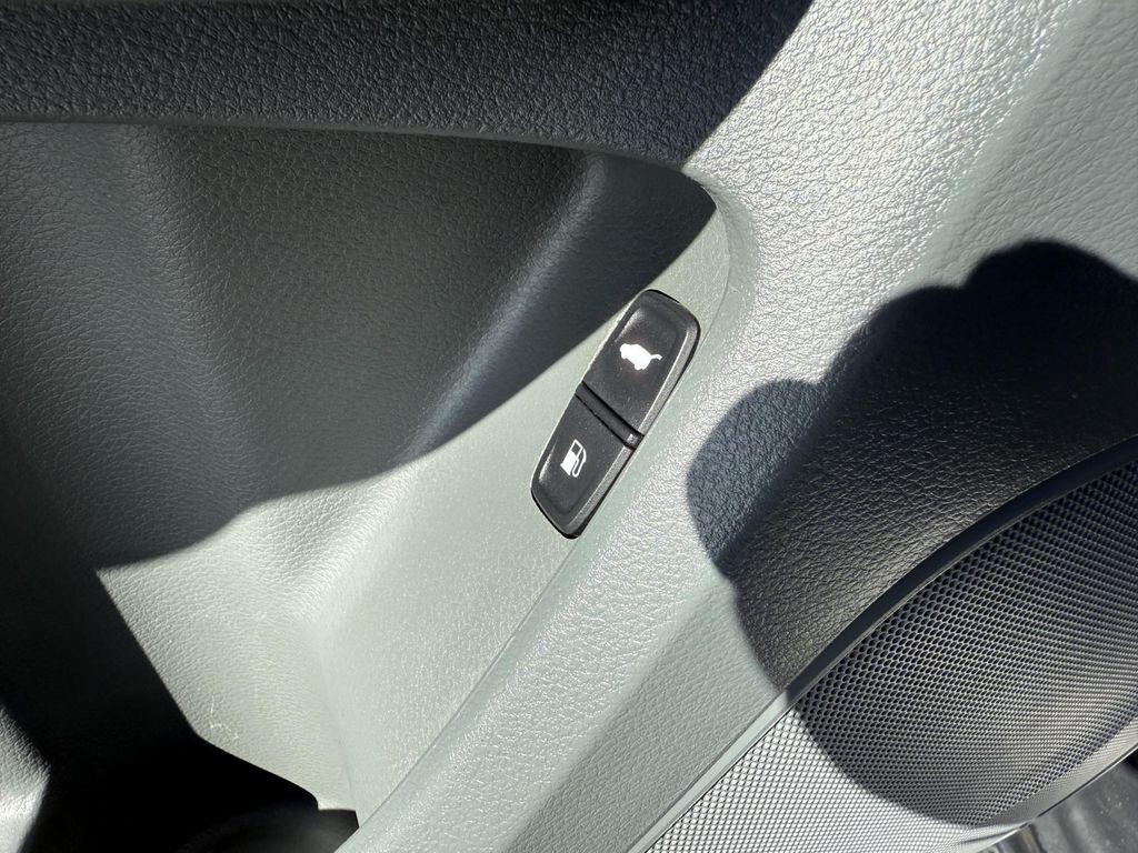 used 2016 Acura MDX car, priced at $17,700