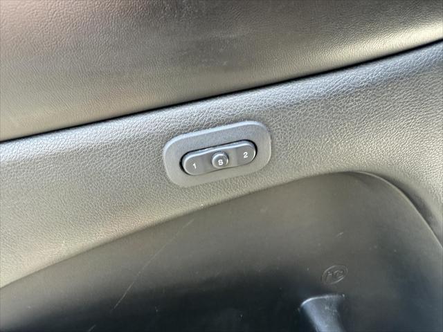 used 2015 Jeep Grand Cherokee car, priced at $13,900