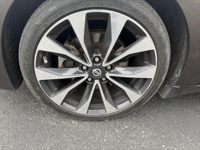 used 2016 Nissan Maxima car, priced at $12,992