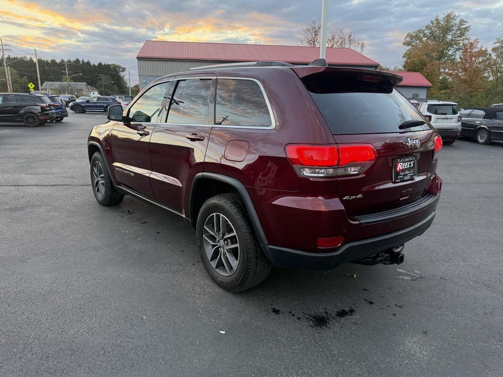 used 2018 Jeep Grand Cherokee car, priced at $15,995