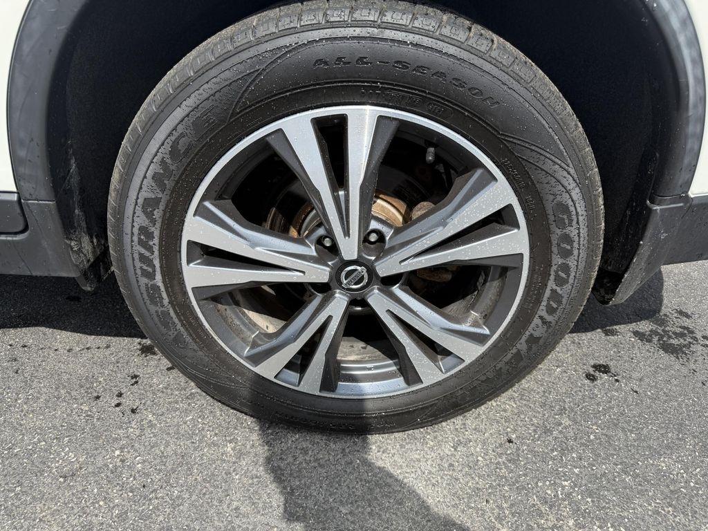 used 2019 Nissan Rogue car, priced at $16,993