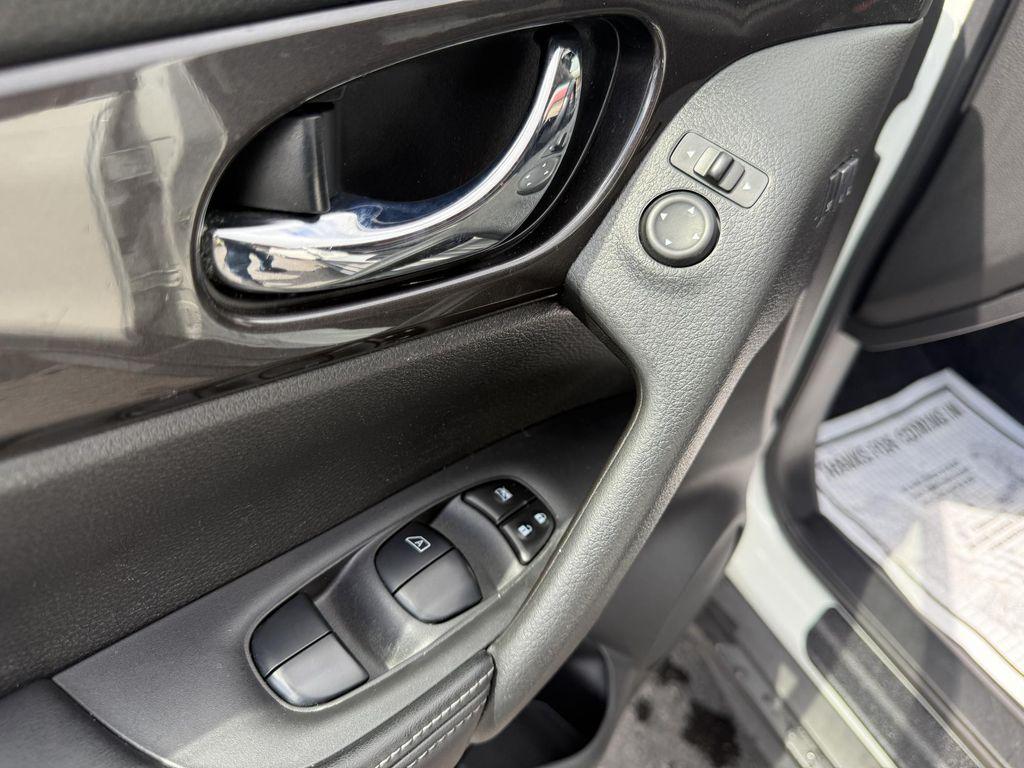 used 2019 Nissan Rogue car, priced at $16,993