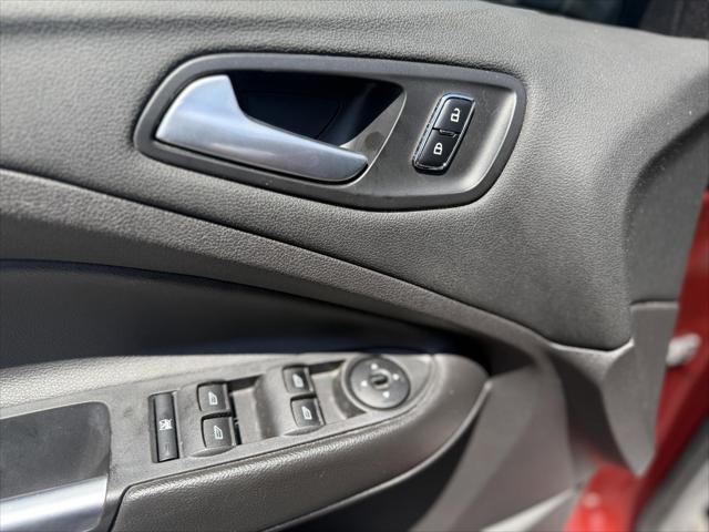 used 2015 Ford Escape car, priced at $9,995