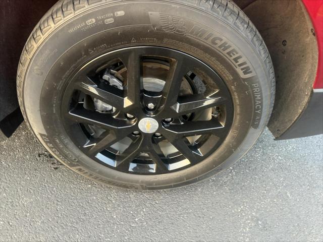 used 2022 Chevrolet Equinox car, priced at $21,500