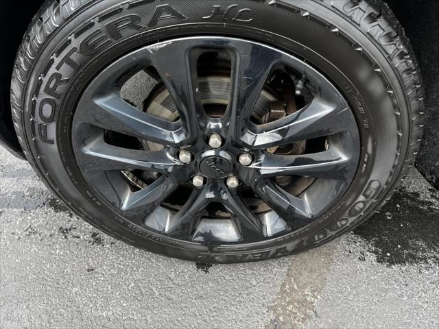 used 2019 Jeep Grand Cherokee car, priced at $21,400