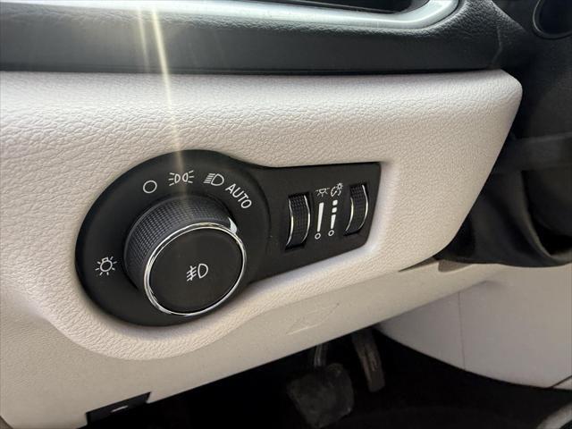 used 2018 Chrysler Pacifica car, priced at $12,900